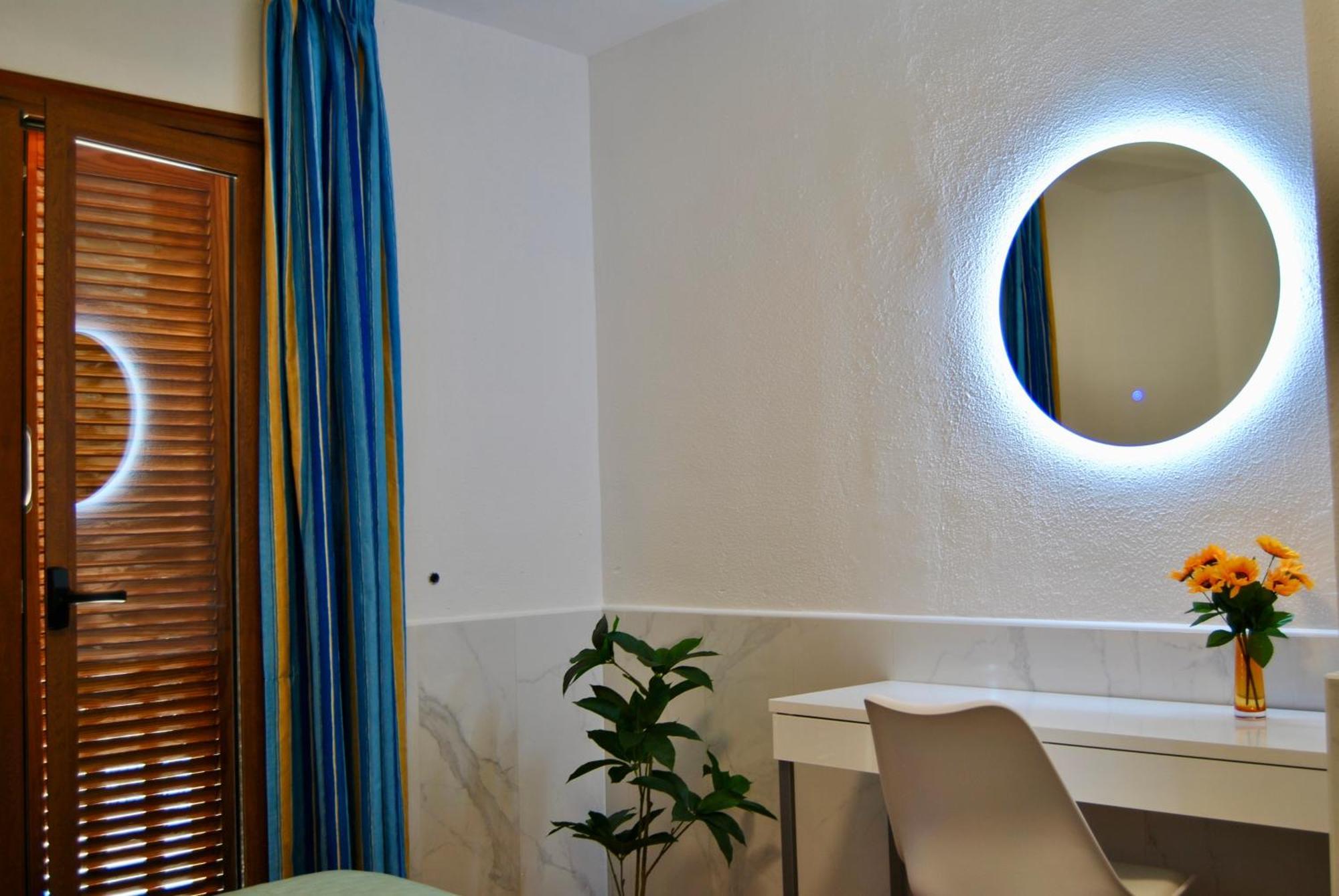 Bungalow Montecarlo 35 And 45 First Row With Air Conditioning&Wi-Fi And Sound Insulation Puerto Rico  Eksteriør billede
